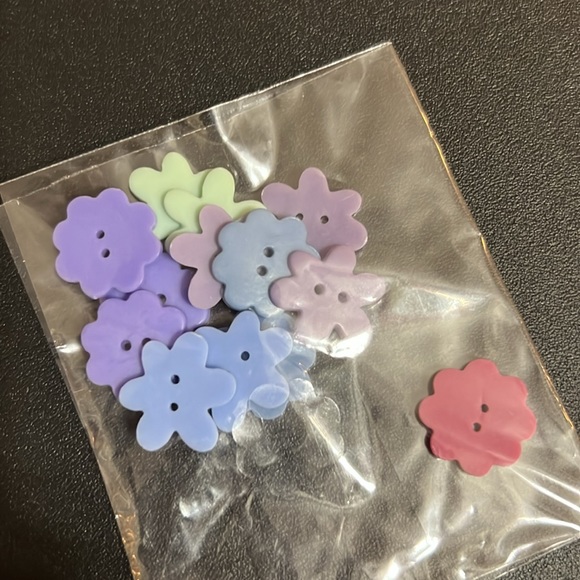 Scrapbook Supplies by Paperworks - Picture 5 of 8